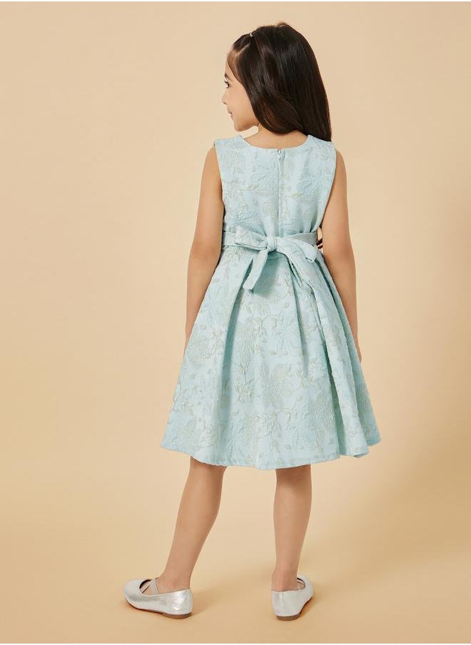 Jacquard Sleeveless Pleated Dress