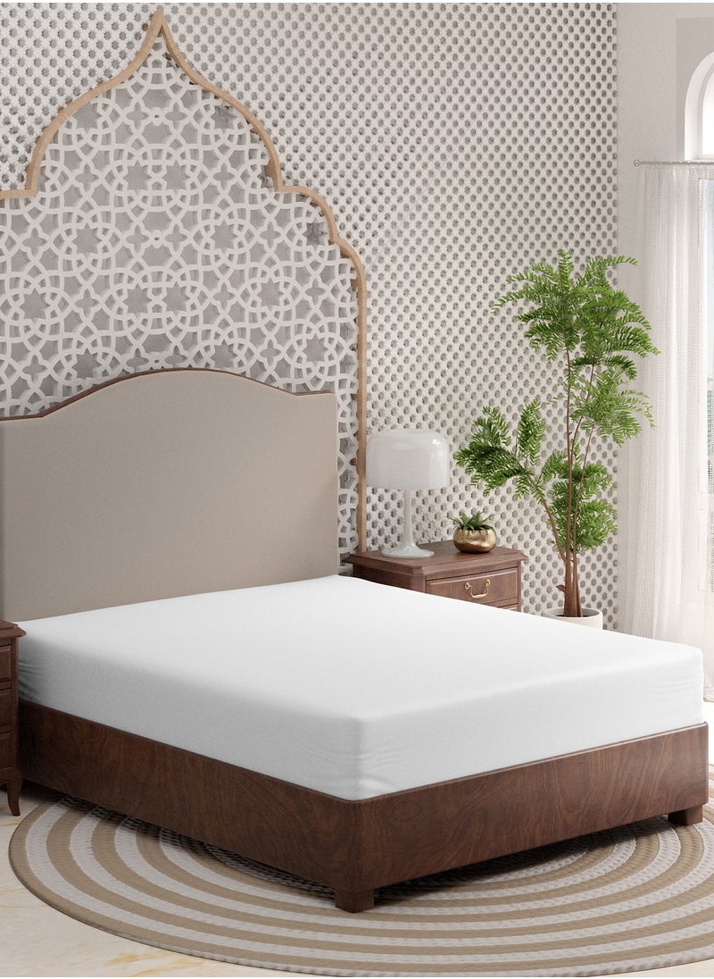 Color Sense 300TC Super King Fitted Sheet – White