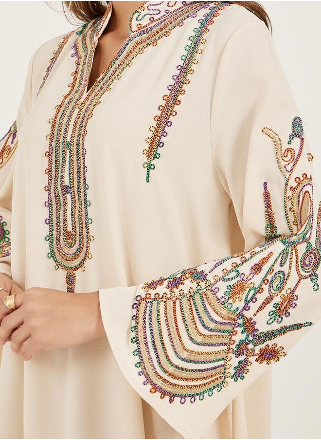 Cream Embroidered Stand Collar Jalabiya