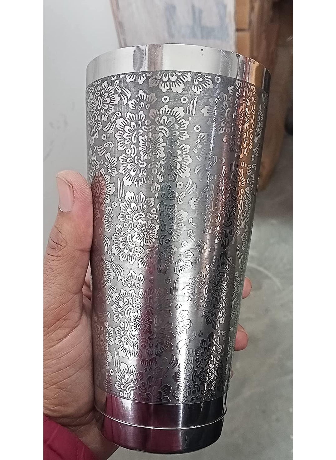 Ramhari Enterprises Engraving Boston Shaker Anti Skid Etched Design Boston Shaker Cocktail Shaker 2 Pieces Set 540 ml 840 ml Weighted Base 2 Pcs
