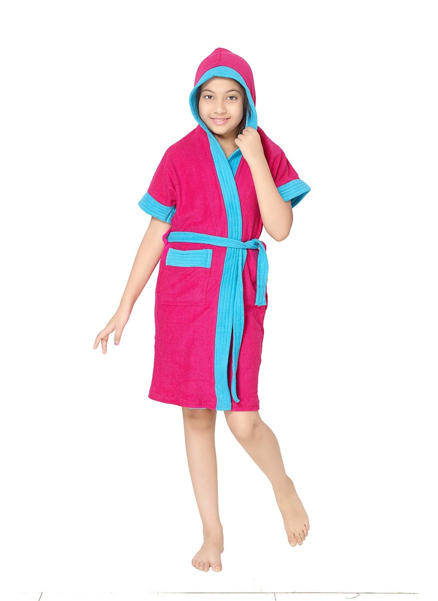 Sand Dune Set of 2 Kids Hood Bathrobe for Boys Terry Cotton Bathrobe Gown Half Sleeves Knee Length Pocket with Waist Belt Combo of 2 Children Hodded Bath Robe is Available for Age Group Between 4 to 13 Years Available in 2 Colors Turquoise Rani Pink with Border Pack of 2