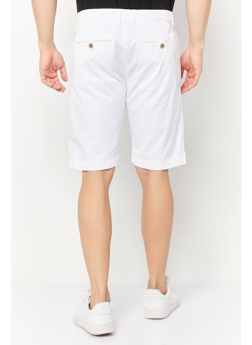 Men Solid Chino Shorts, White