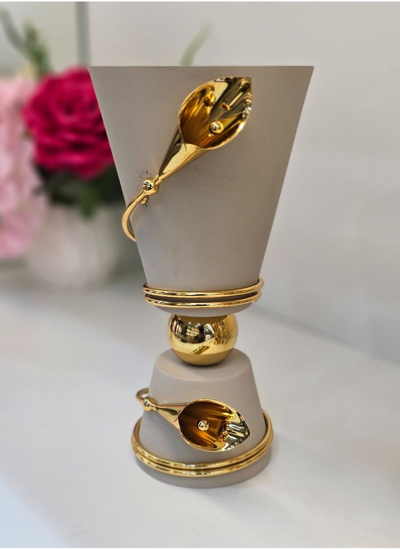 Bakhoor Burner Blend of Elegance and Functionality Perfect for Weddings Homes Offices Serene Spaces like Studies Spas and Yoga Rooms Enhance Any Environment Captivating Design and Soothing Fragrances