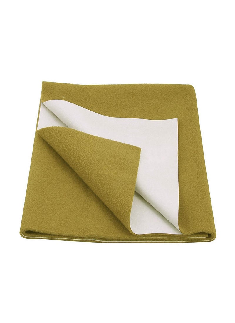 Dream King Waterproof Quick Dry Sheet for Baby Bed Pad AntiPiling Fleece Extra Absorbent Washable Matress Protector Baby Bed Protector Size Large 140X100 Cm Golden Green