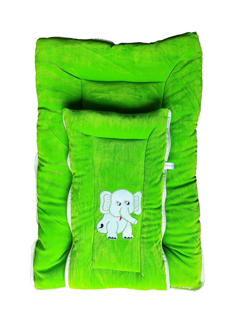 MOM SON 2 in 1 Babys SleepingBedcum Bag and Carry Bag 06 Month Green