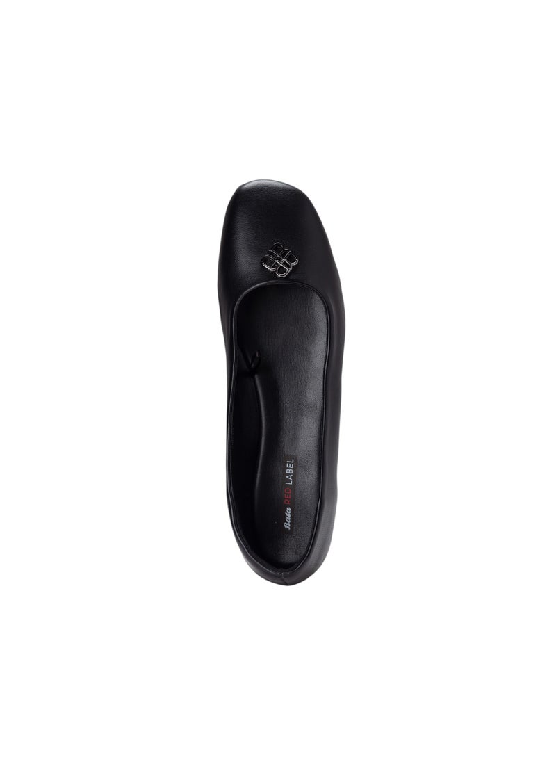 Round Toe Ballerinas