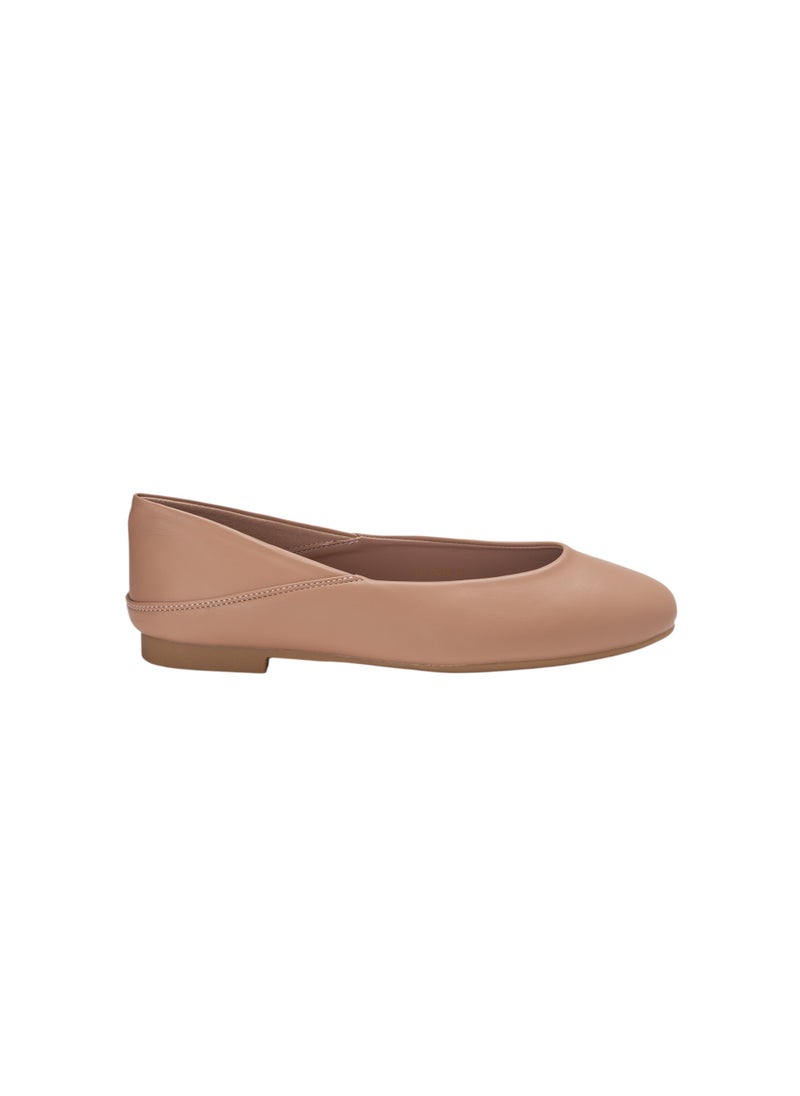 Round Toe Ballerinas