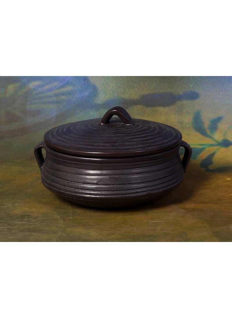 KALAKRITI Handcrafted Mughal Large300 MLSmall200 ML Ceramic Handi with Lid Elegant Serving Solution for Dahi and Biryani Perfect for Dining Table Home and Kitchen Set of 2