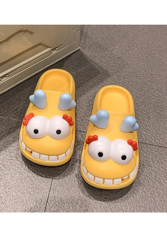 Female Cartoon Wearing Baotou Hole Slippers For Cooldown