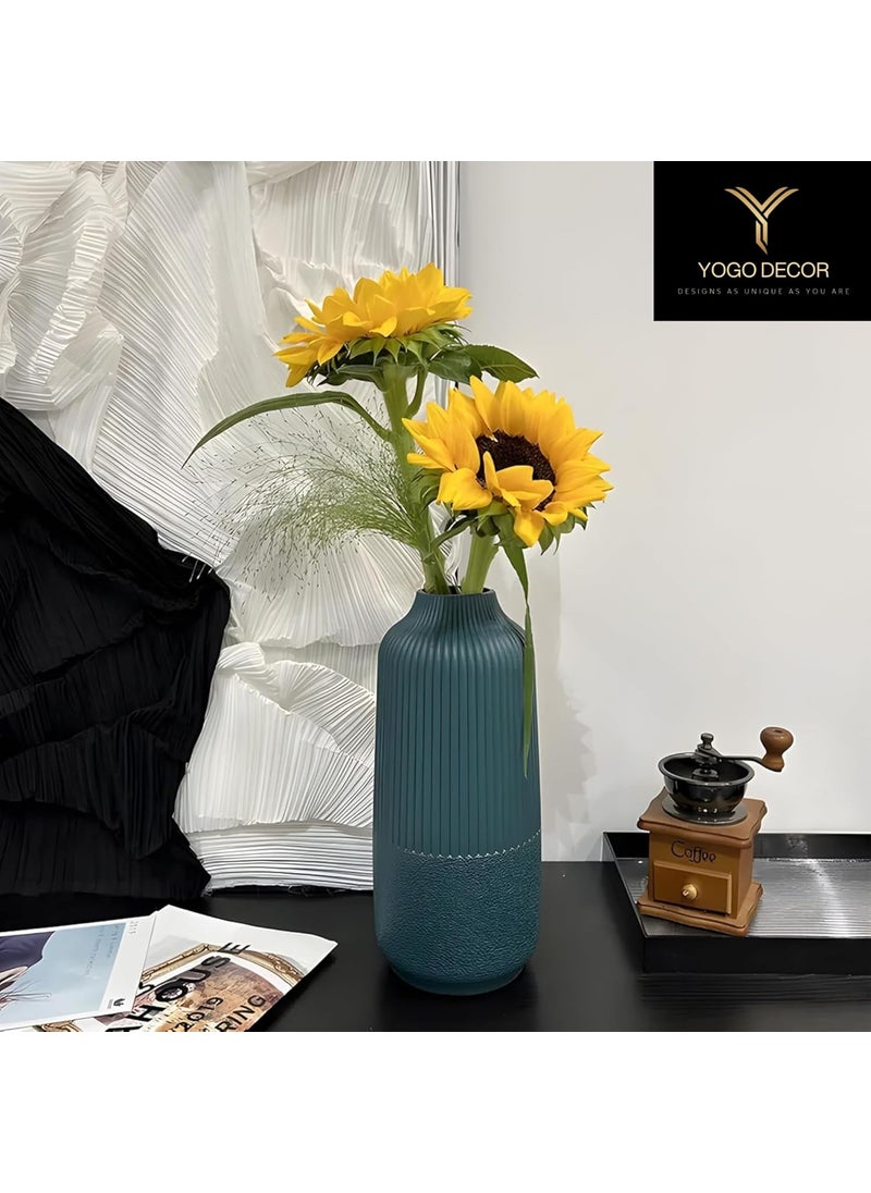 YOGO DECOR Twilight Flower Vase for Home Office Decor Elegant Green Design Plastic Durable Vase Modern Tabletop Centerpiece for Living Room Weddings Stunning Floral Bouquet Displays