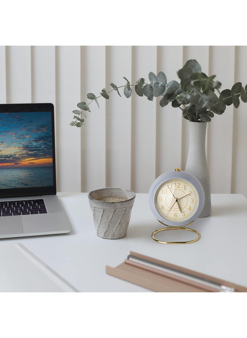 Shougege Desk Clocks Battery Operated Silent Alarm Clock for Bedrooms Retro Bedside Table Analog Vintage Aesthetic Clock