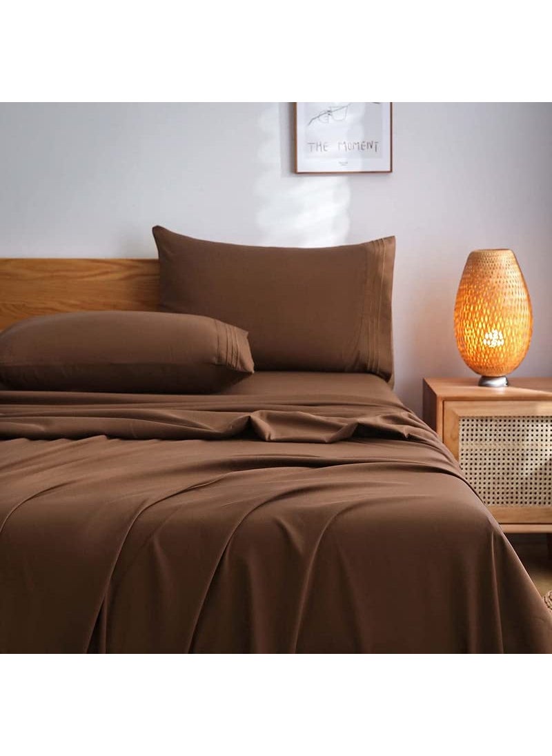 CULTIVER Bedsheet for Double Bed Solid Colour King Size with 2 Pillow Covers Queen Plain Colour Bedsheet Ultra Soft Brushed Micro Fabric Shrinkage Fade Resistant 90x100 Inches Brown Color