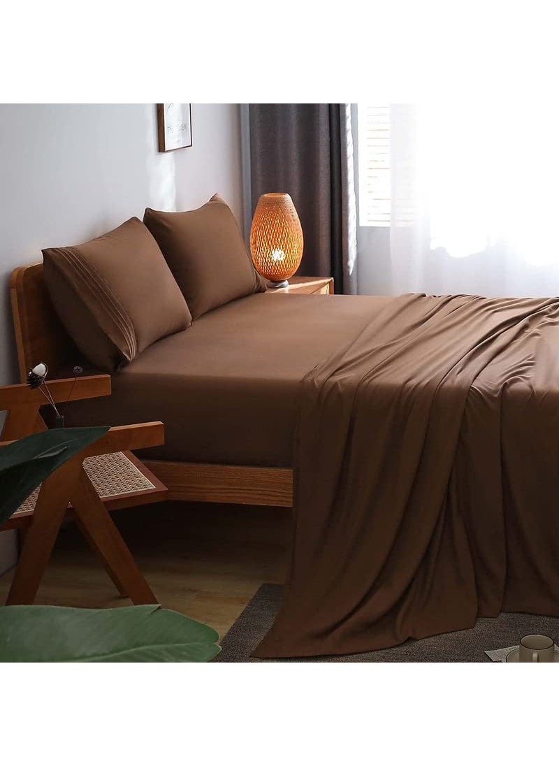 CULTIVER Bedsheet for Double Bed Solid Colour King Size with 2 Pillow Covers Queen Plain Colour Bedsheet Ultra Soft Brushed Micro Fabric Shrinkage Fade Resistant 90x100 Inches Brown Color