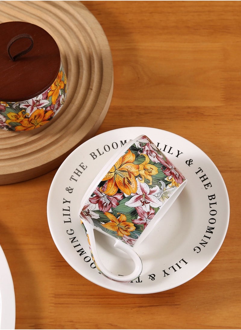 Ceramic Coffee Cup and Saucer Set, Gift Set for Women, Vintage Floral Design Porcelain 2 Sets Coffee Cup and Saucer with Gift Box, Hand Crafted Flower Shaped Coffee Cup for Home Office,250 ML Capacity