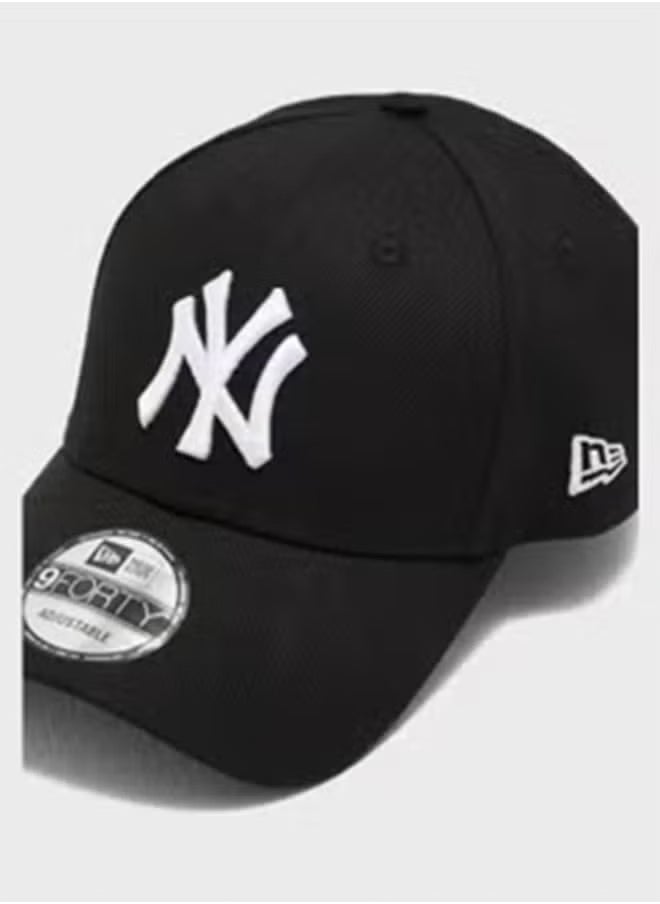 New Era Fashionable Embroidered Baseball Cap With Adjustable Buckle