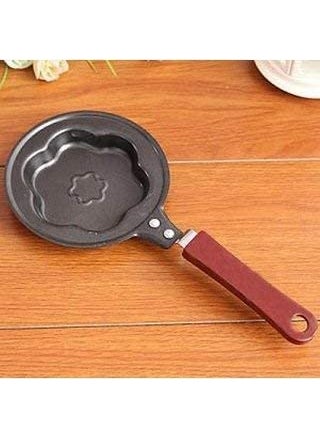 DHYANI Cartoon Shape Mini NonStick Egg Frying PanPancake Egg Frying PanBreakfast Omelette Pan Design May Vary1 Pcs Mini Omlet Pan