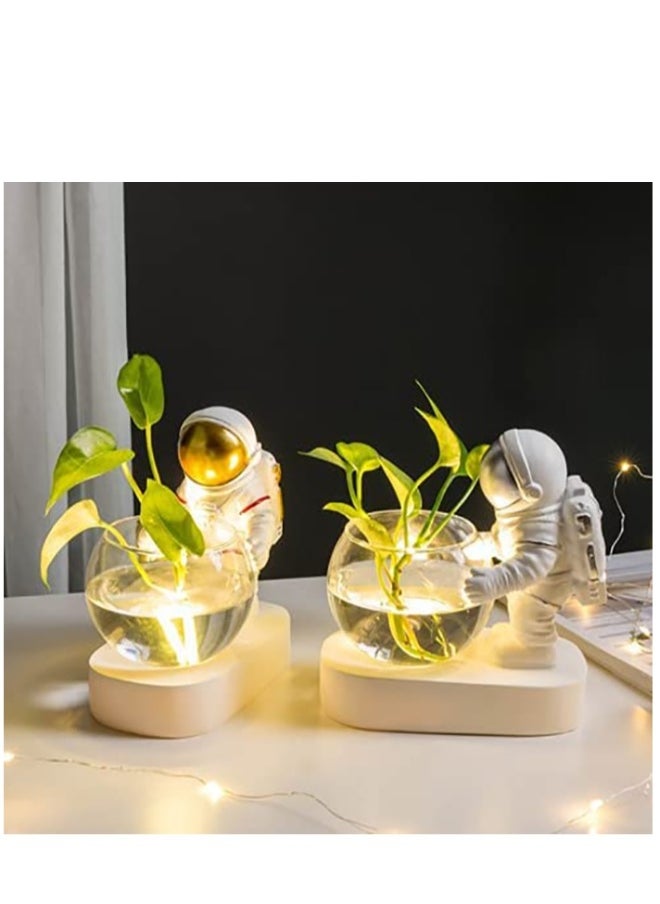 Astronaut Planter Spaceman Glass Vase Astronaut Resin Hydroponics Flower Vases Led Light Nordic Modern Succulent Flower Pot Creative Decor White for Home Office Table