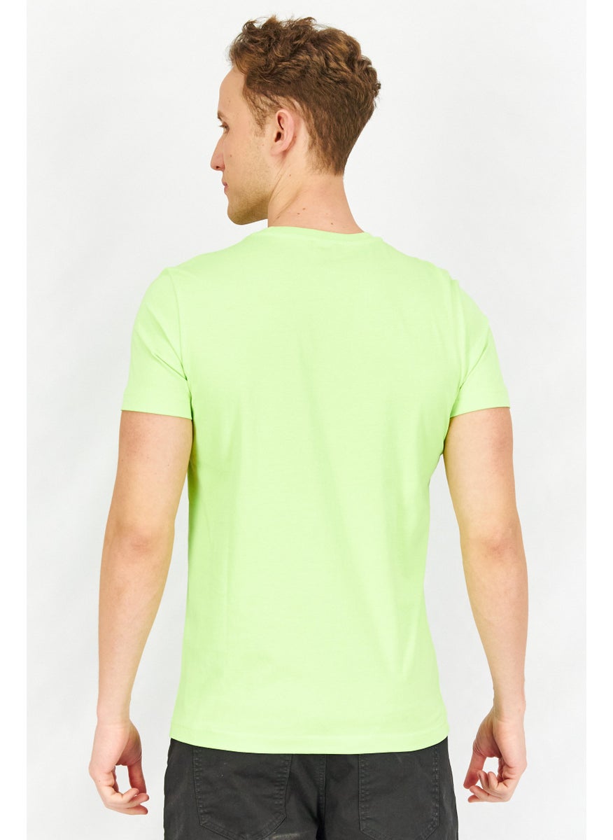 Men Crew Neck Short Sleeve Graphic Print T-Shirt, Lime/Green