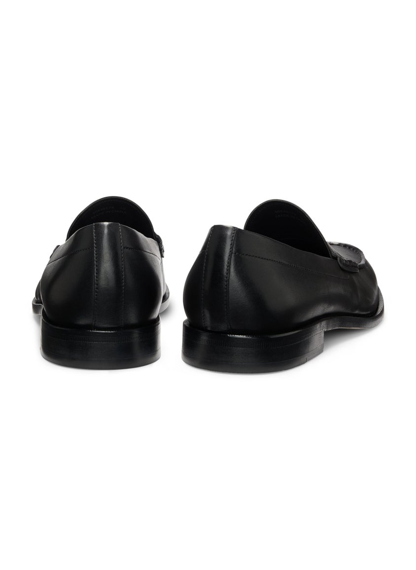 Loafers in smooth leather with penny trim
