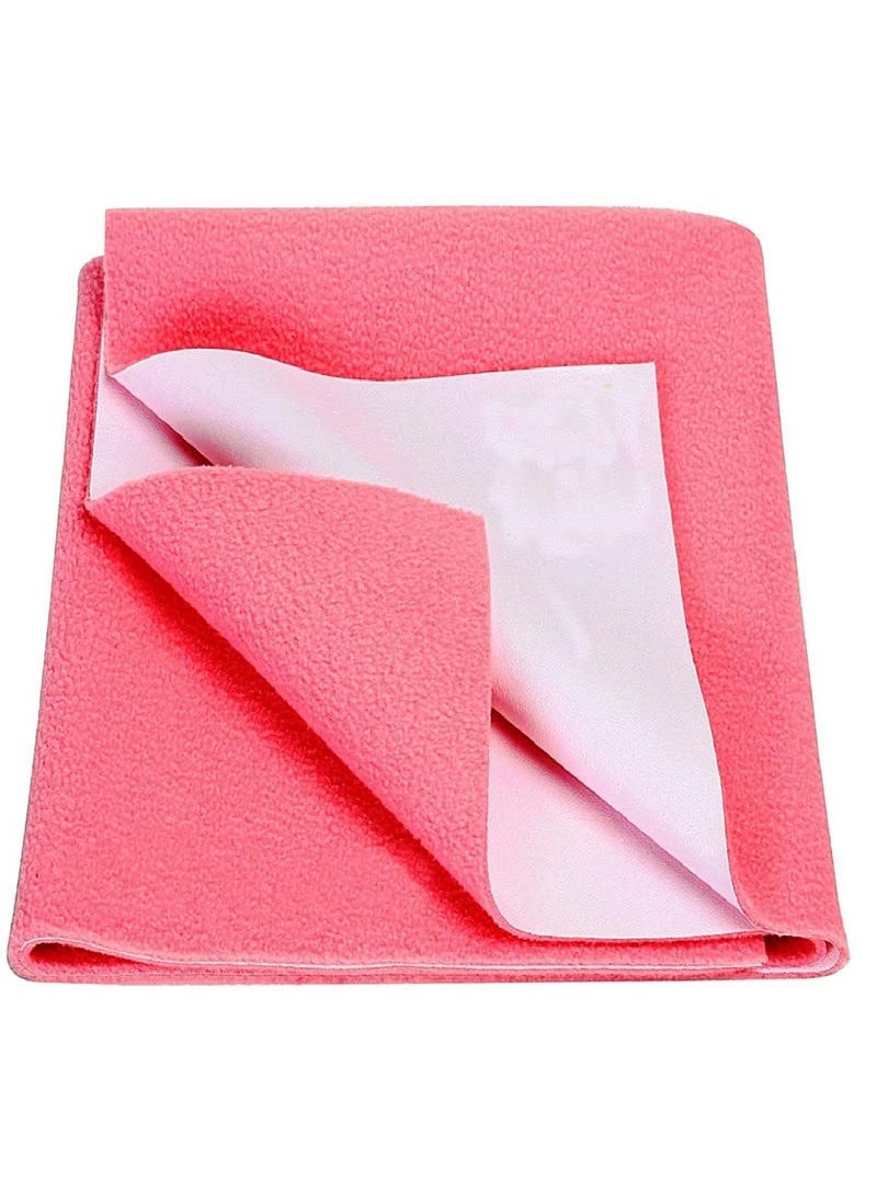Pack of 1 Medium Size Baby Bed Protector Dry Sheet 100cm x 70 cm for Born BabyKids It protects from microbial infections and other diseases from urine and keeps healthy