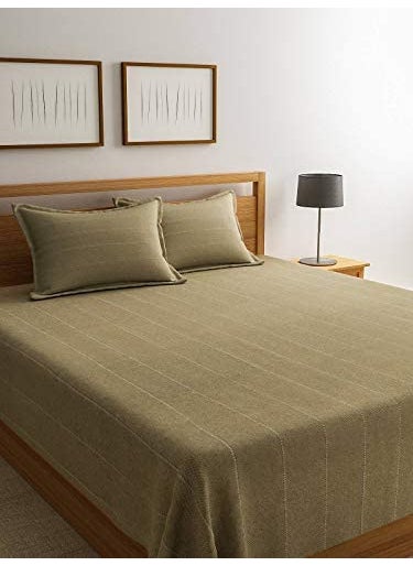 SARAL HOME EASY LIVING Cotton Striped Queen Size Bedsheet With 2 Pillow Covers Beige 90X100250 Tc