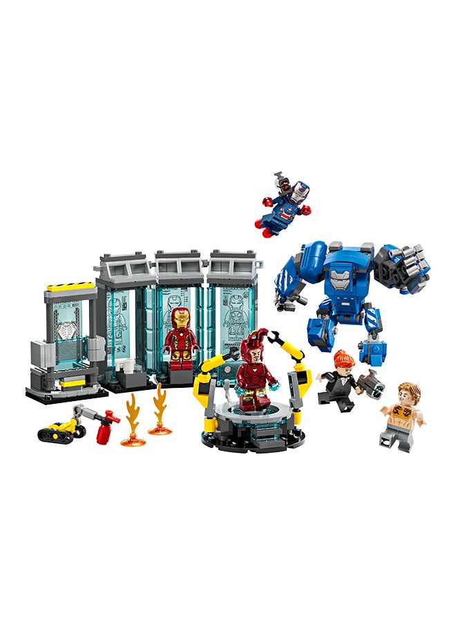LEGO Marvel Iron Man’s Laboratory: Hall of Armour - Super Hero Building Toy with a Mech Figure, 5 Minifigures incl. Aldrich Killian & a Dum-E Robot - Avengers Gift for 8+ Year Old Boys & Girls 76315 (384 pieces)