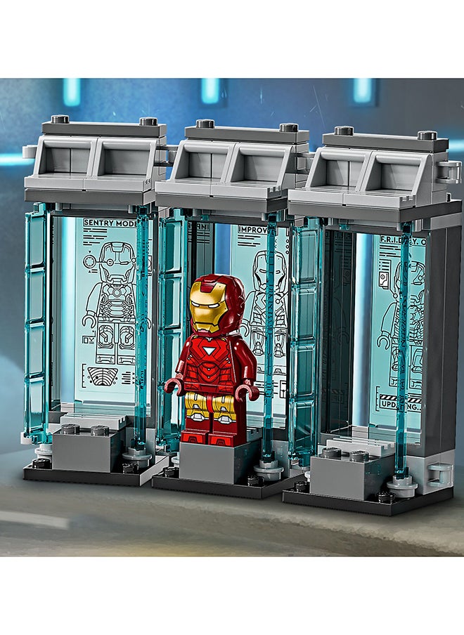 LEGO Marvel Iron Man’s Laboratory: Hall of Armour - Super Hero Building Toy with a Mech Figure, 5 Minifigures incl. Aldrich Killian & a Dum-E Robot - Avengers Gift for 8+ Year Old Boys & Girls 76315 (384 pieces)