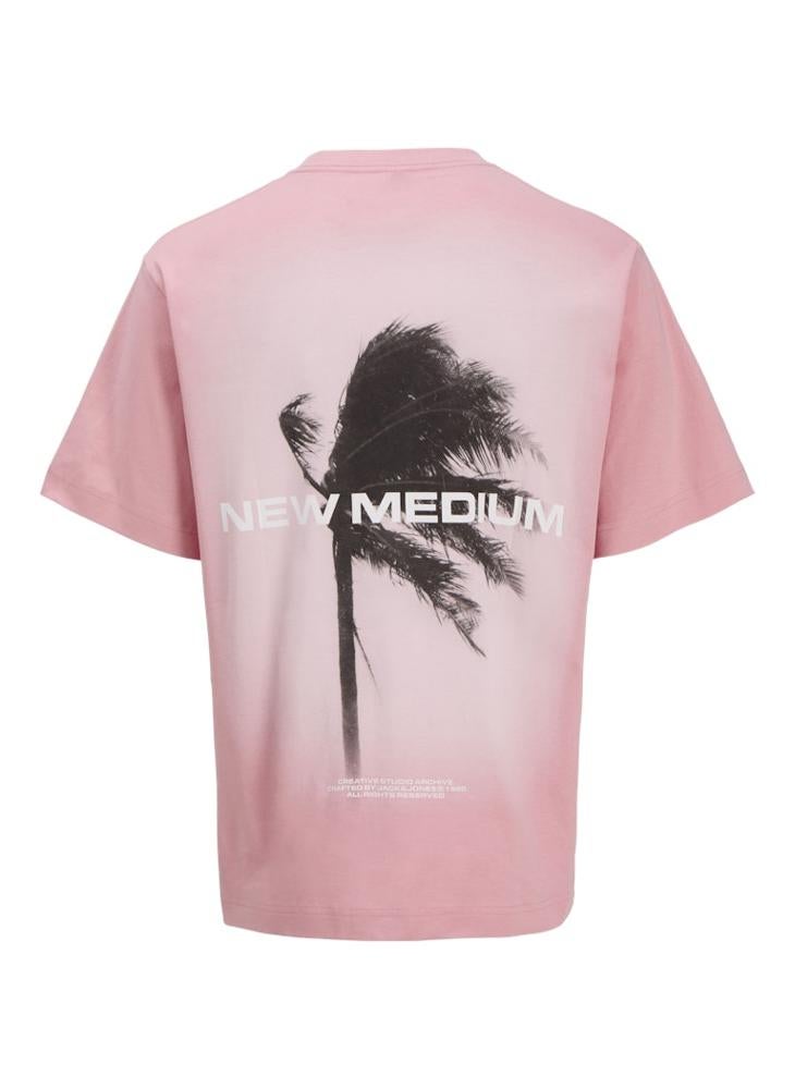 JCOSAGO PHOTO BACK TEE SS CREW NECK
