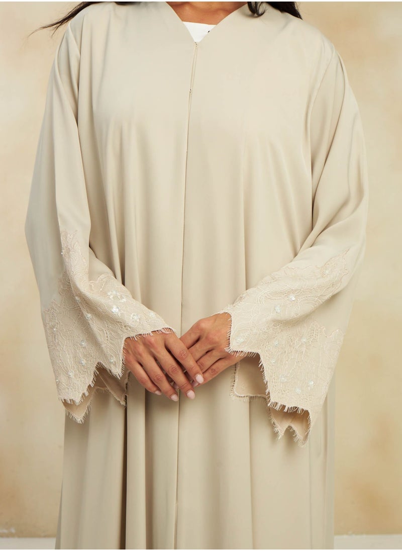 IVORY BLOSSOM ABAYA
