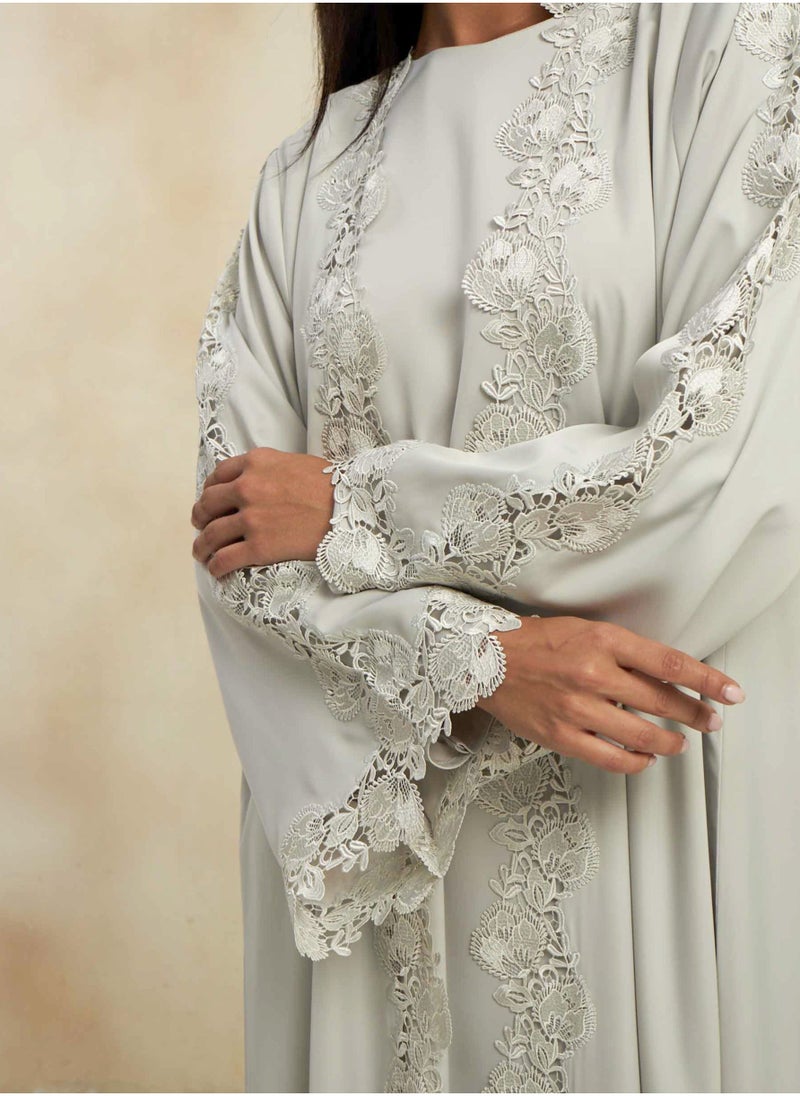 LUNAR ELEGANCE ABAYA