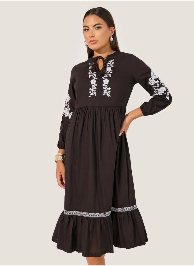 Embroidered Long Sleeves A-Line Midi Dress