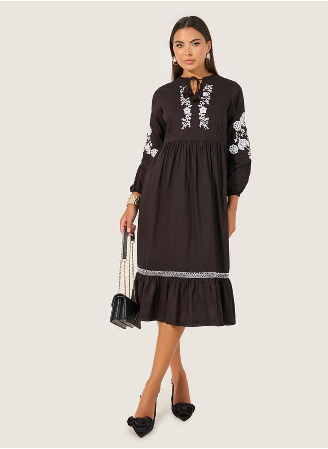 Embroidered Long Sleeves A-Line Midi Dress