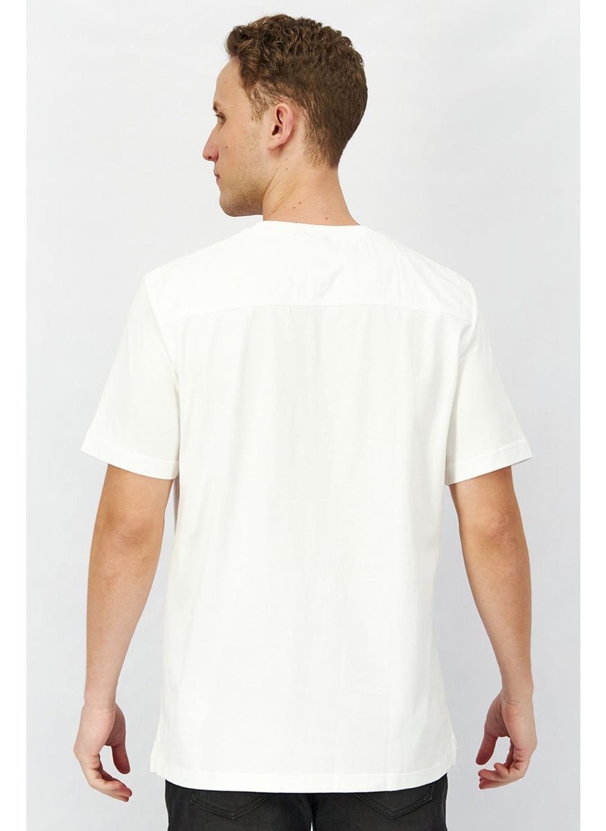 Men Crew Neck Short Sleeves Textured T-shirt, White