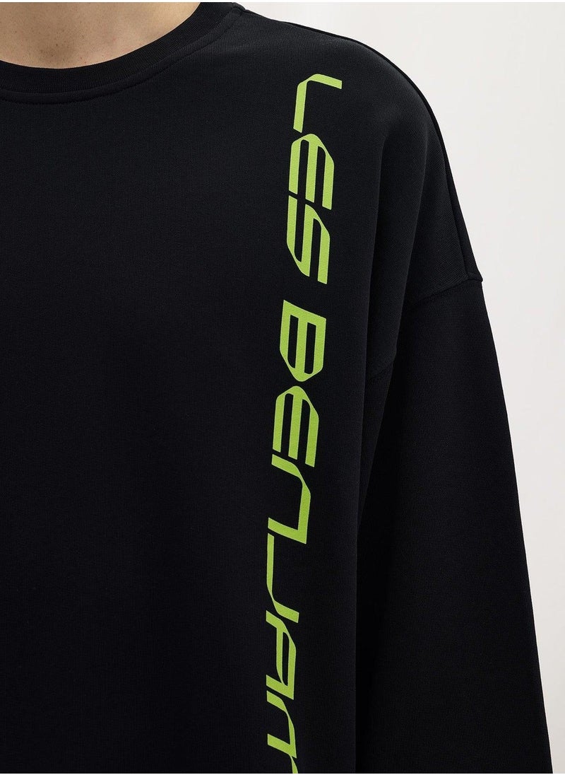 OVERSIZED SWEATSHIRT 008