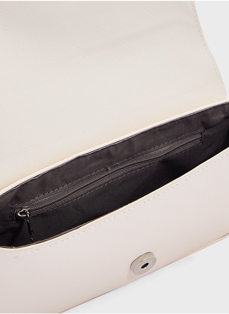 Metal Trim Detail Crossbody Bag