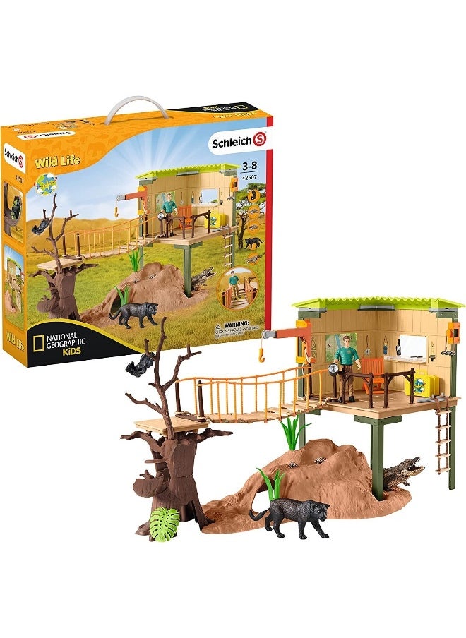 Schleich National Geographic Safari Animal and Ranger Figures Playset