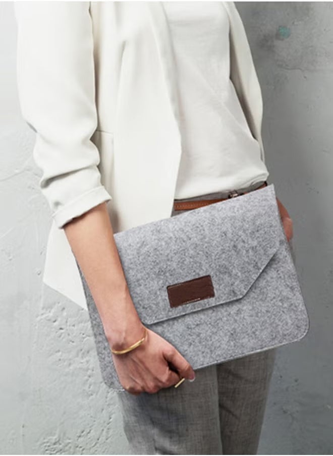 Felt Storage Bag, Storage Bag, Portable Felt Storage Bag for Notebook and Tablet, Thick Double-Layer Fabric Envelope Design Protective Bag for MacBook 13 Inch Light Grey