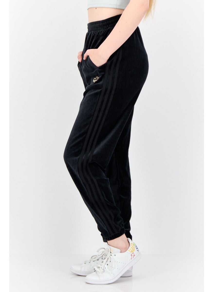 Women Sportswear Fit Outdoor Sweatpants, Black