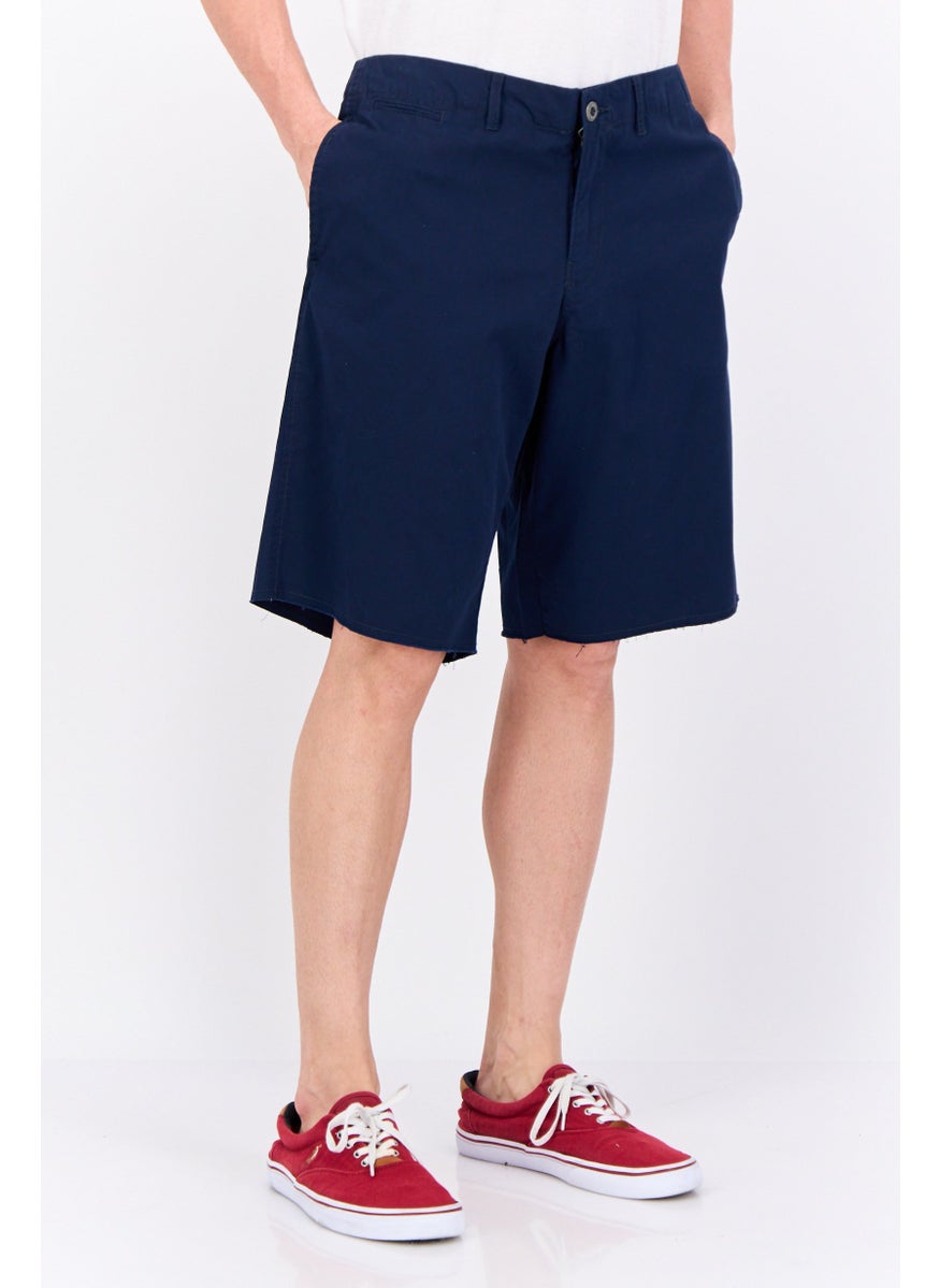 Men Solid Stretchable Bermuda Shorts, Dark Navy