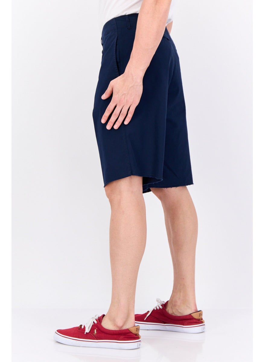 Men Solid Stretchable Bermuda Shorts, Dark Navy