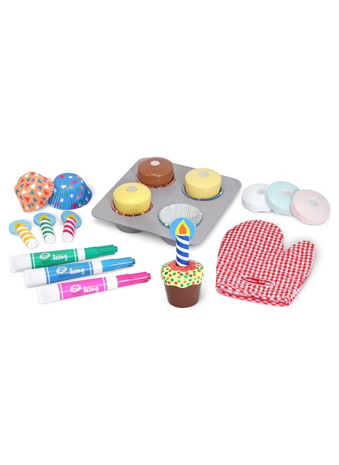 Melissa & Doug Bake and Decorate Wooden Cupcake Play Food Set