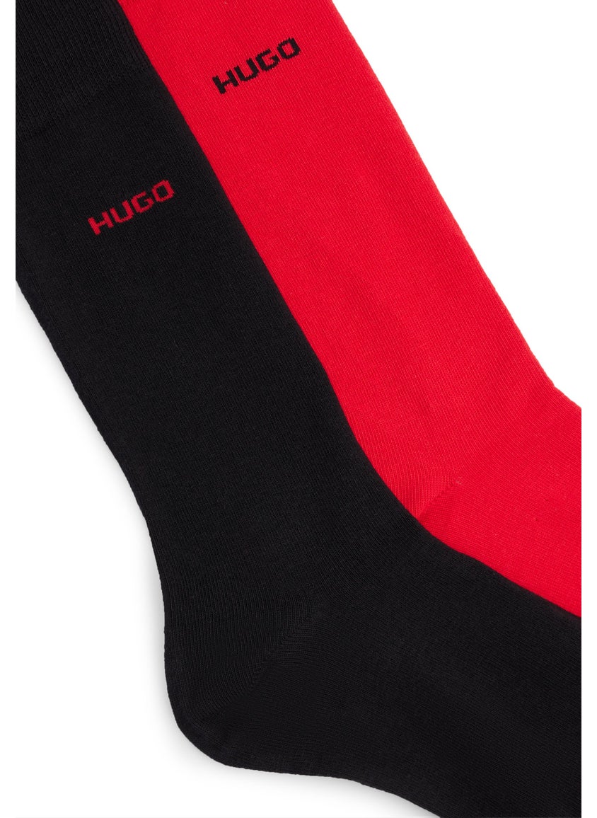 Two-pack of regular-length socks in stretch fabric