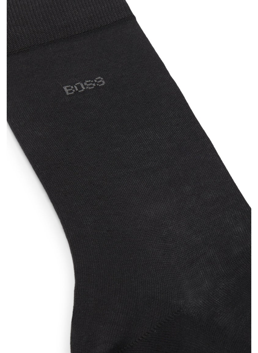 Regular-length logo socks in mercerised Egyptian cotton