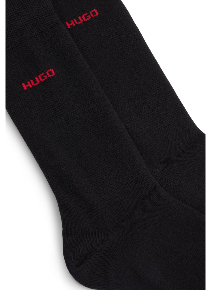 Two-pack of regular-length socks in stretch fabric