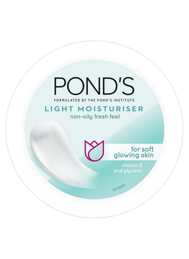 POND'S Light Face Moisturizer 200 ml|| Daily Lightweight Non-Oily Cream with Vitamin E for Soft Glowing Skin|| SPF 15 - With Vitamin C & Niacinamide