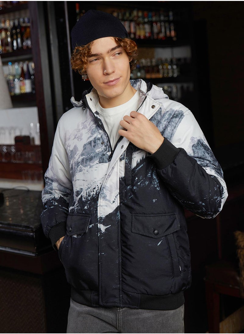 Men's Charcoal Black & Cloud Grey Snowcaps Zip-Front Puffer Jacket