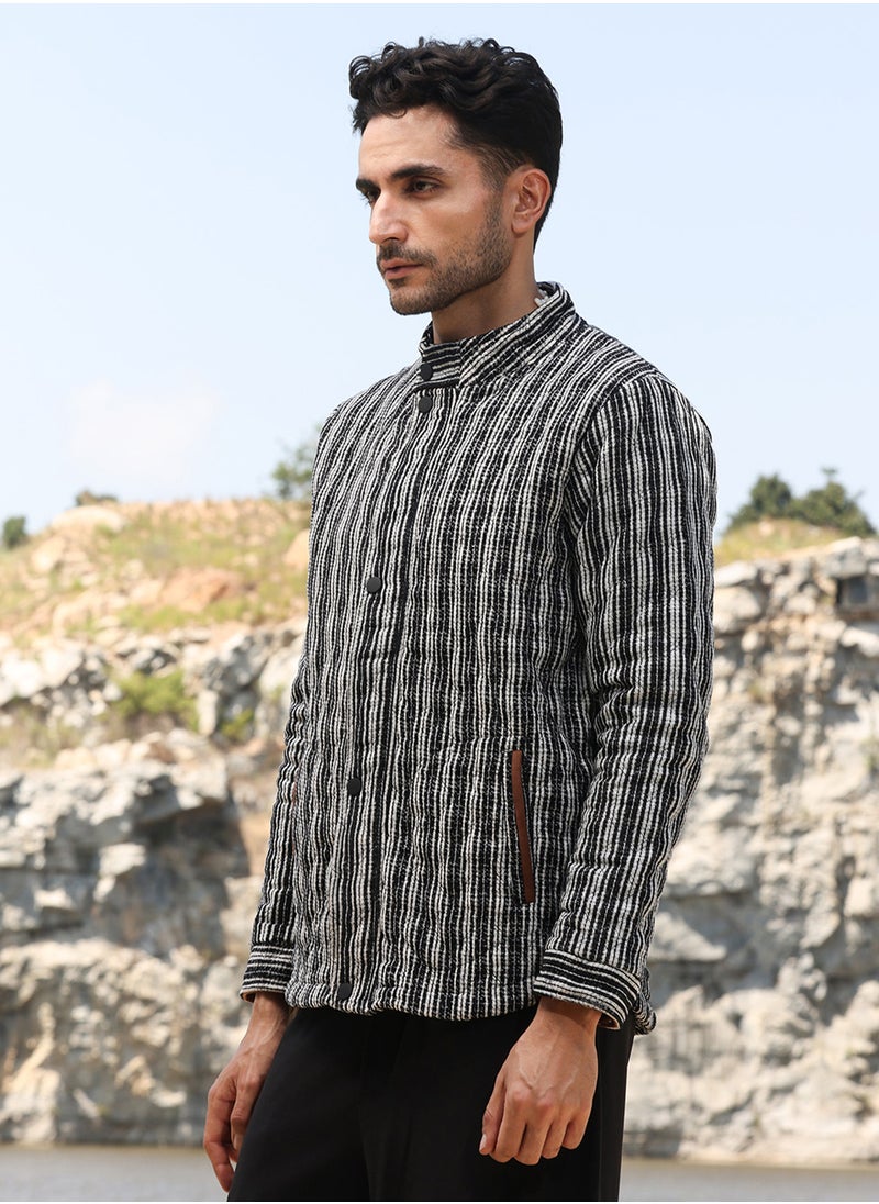 Men's Carbon Black & Chalk White Multitrack Striped Quilted Jacket