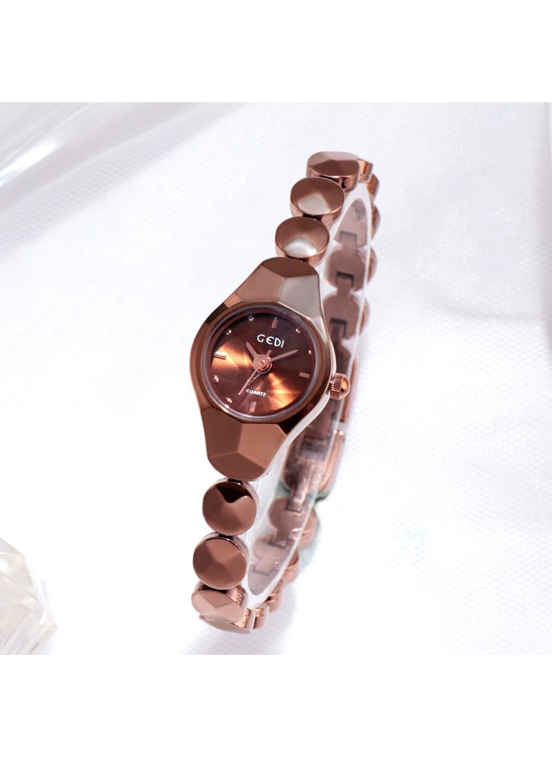 Chic Mini Quartz Wristwatch for Women Rose Gold Shell Black