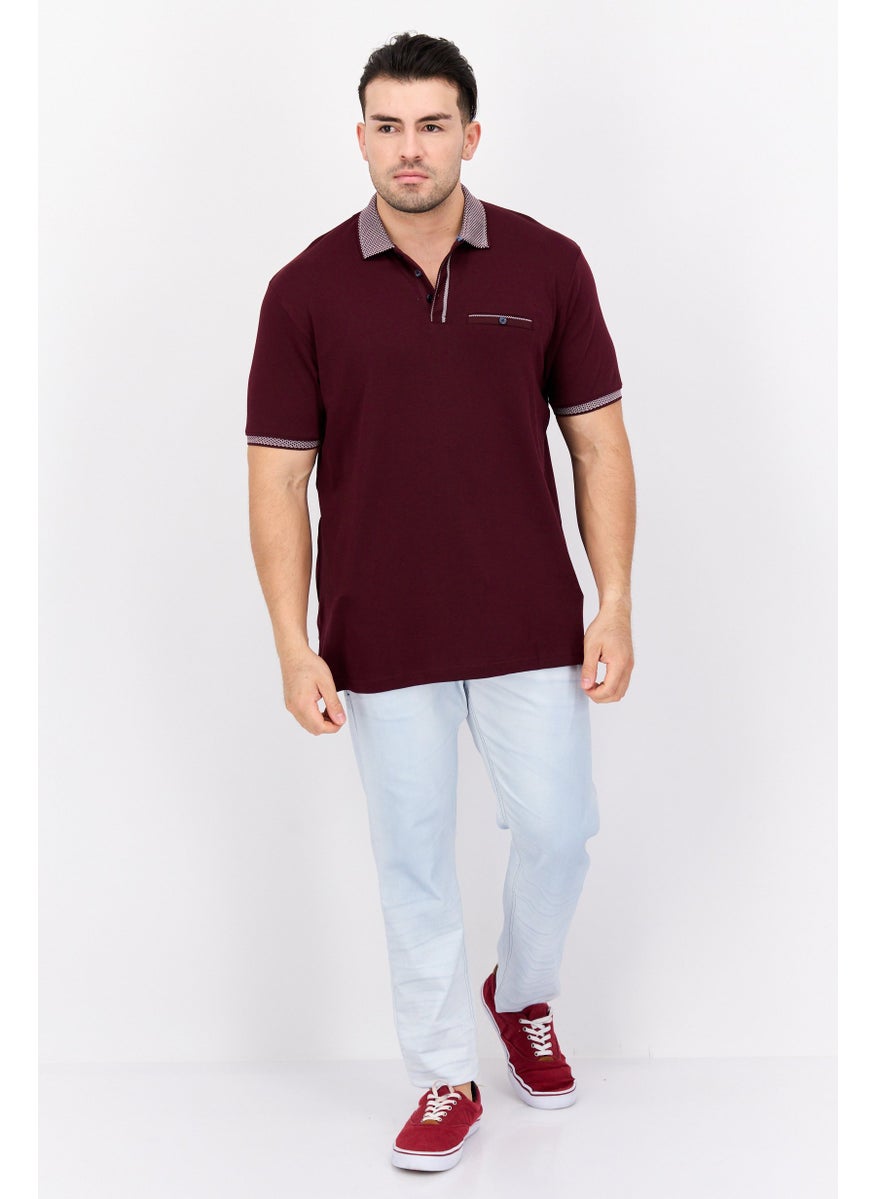 Men Regular Fit Textured Short Sleeves Polo, Burgundy
