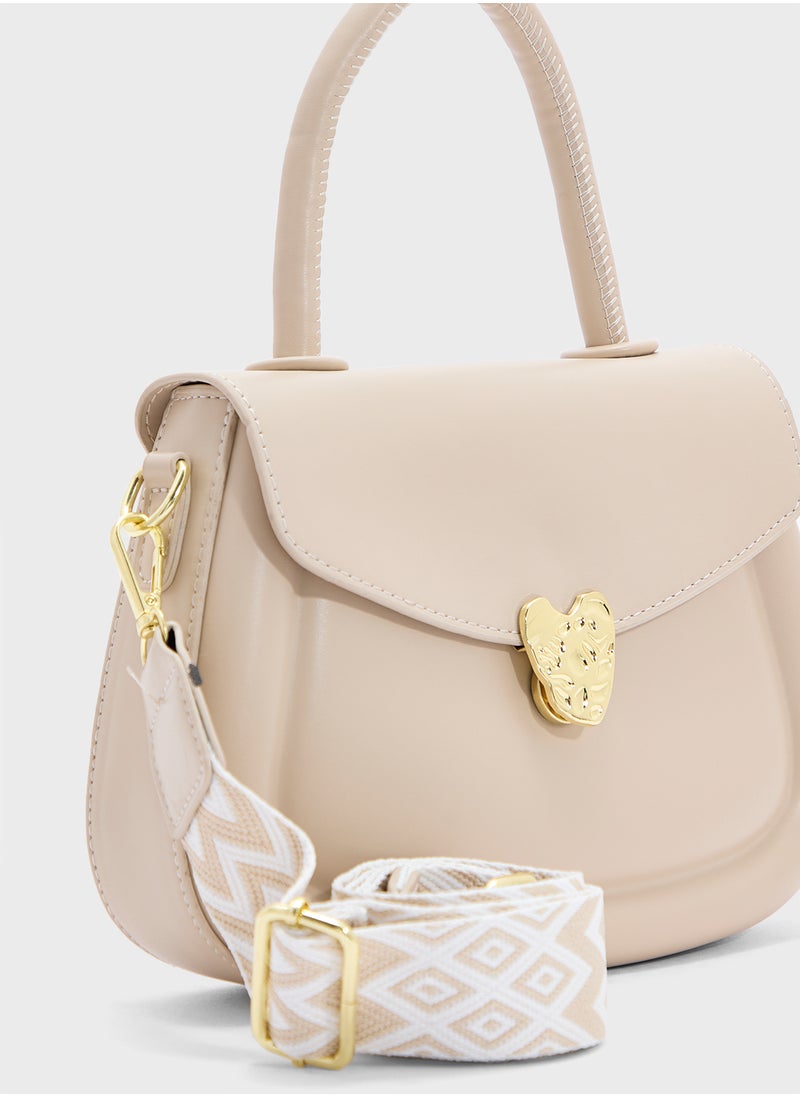 Heart Closure Satchel Bag